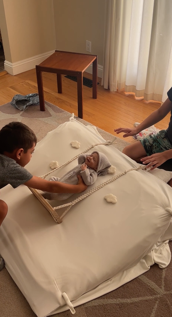 Blue backdrop/swaddle plus free education membership